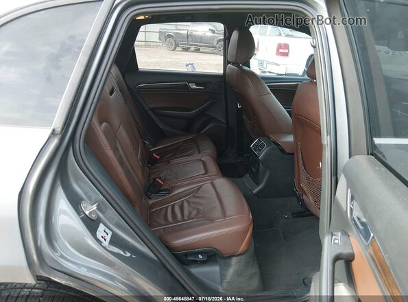 WA1C2AFP2HA042509 2017 AUDI Q5 Gray VIN կոդի պիտակի տեսք