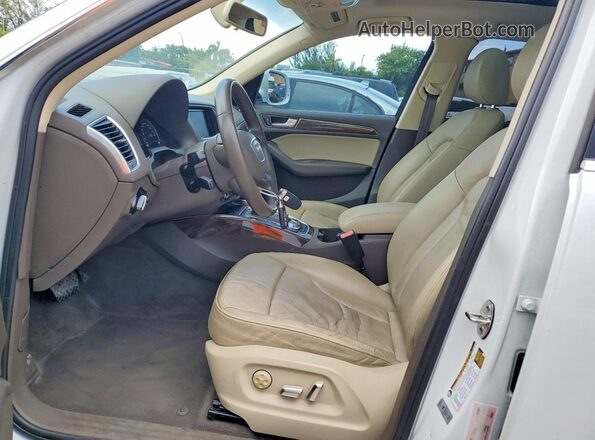 WA1C2AFP3GA084959 2016 AUDI Q5 White Vista interior delantera