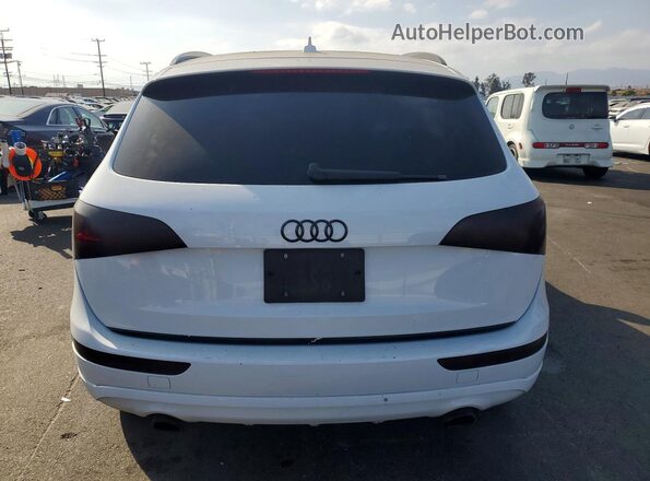 WA1C2AFP3HA070898 2017 AUDI Q5 White უკანა ხედი