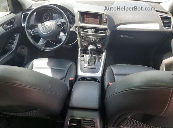 WA1C2AFP7HA004970 2017 AUDI Q5 Gray Dashboard view