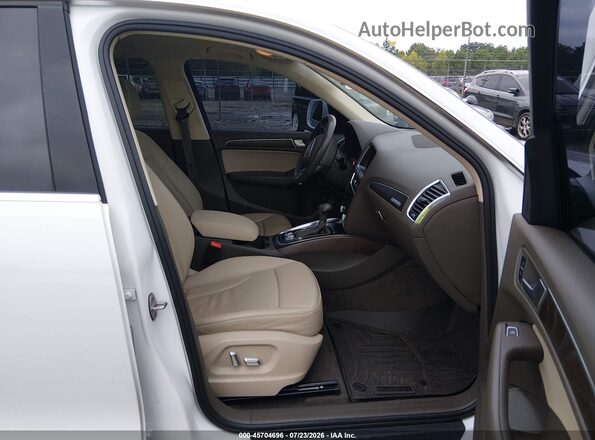 WA1C2AFPXHA071546 2017 AUDI Q5 White Սալոնի դիմացի տեսք