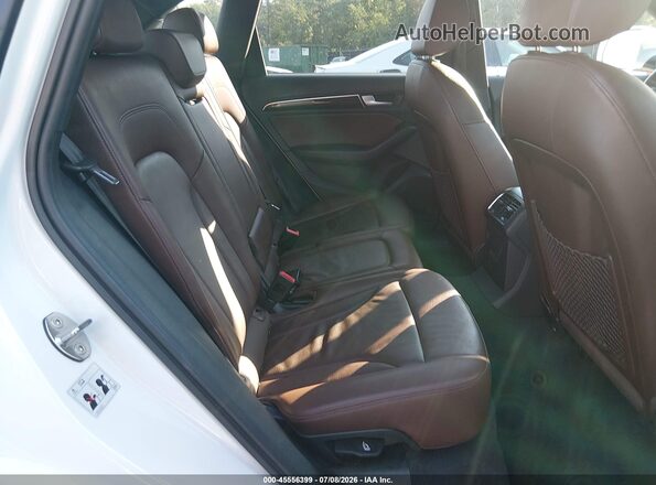 WA1C2AFPXHA083566 2017 AUDI Q5 White VIN կոդի պիտակի տեսք