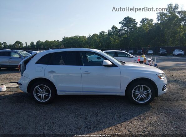 WA1C2AFPXHA083566 2017 AUDI Q5 White Սալոնի հետևի տեսք