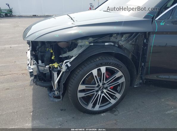 WA1C4AFY3J2025172 2018 AUDI SQ5 Black 