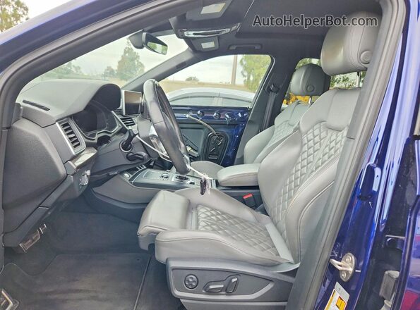 WA1C4AFY5J2145099 2018 AUDI SQ5 Blue Սալոնի դիմացի տեսք