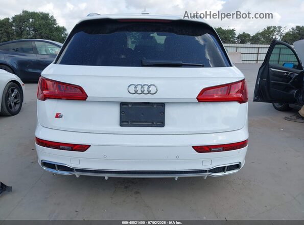 WA1C4AFY5J2223977 2018 AUDI SQ5 White 
