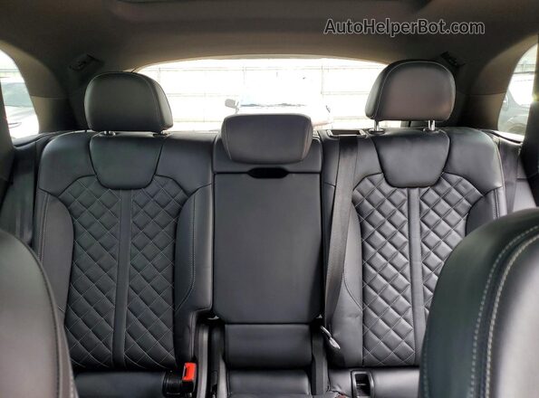 WA1C4AFY7J2052147 2018 AUDI SQ5 Серый Вид задних сидений