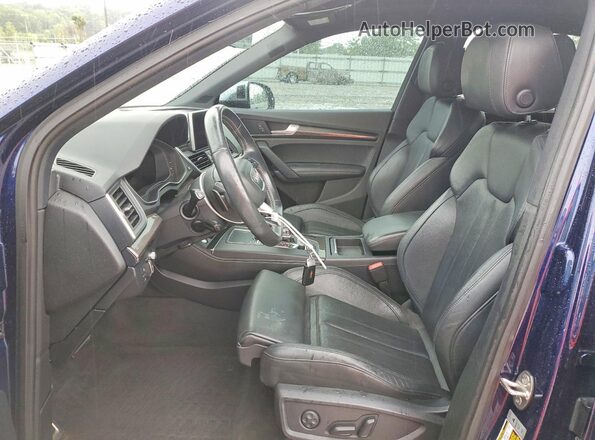 WA1C4AFY7J2074245 2018 AUDI SQ5 Синий Вид салона спереди