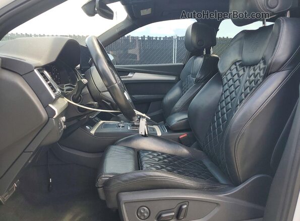 WA1C4AFY8J2182275 2018 AUDI SQ5 White წინა სალონის ხედი