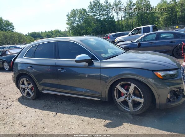 WA1C4BFY2M2066127 2021 AUDI SQ5 Gray Widok wnętrza z tyłu