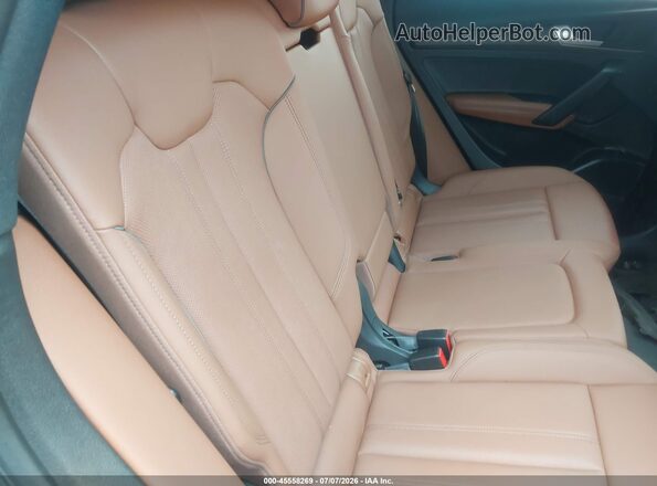 WA1CAAFY2M2073288 2021 AUDI Q5 Black Vista de la etiqueta del VIN