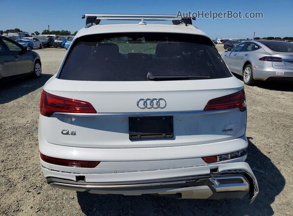 WA1CAAFY8M2009059 2021 AUDI Q5 White Widok z tyłu