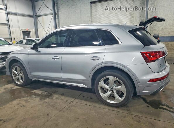 WA1CAAFYXM2050969 2021 AUDI Q5 Серебряный Задняя левая четверть