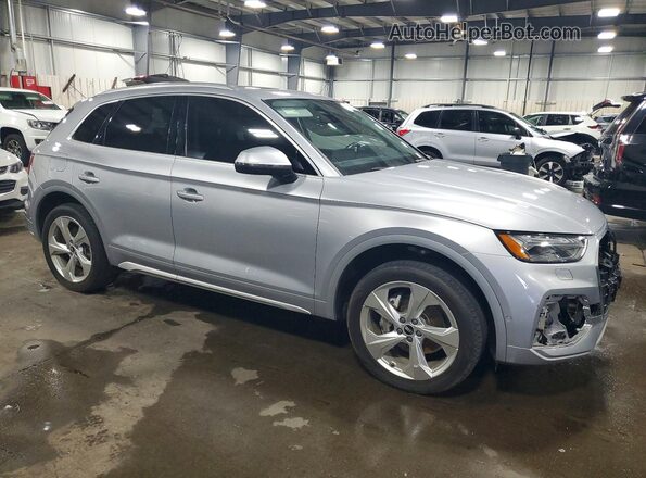 WA1CAAFYXM2050969 2021 AUDI Q5 Серебряный Передняя правая четверть