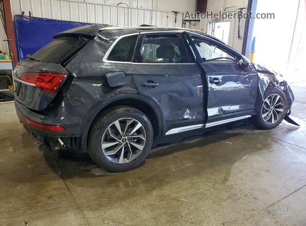 WA1CAAFYXM2102228 2021 AUDI Q5 Charcoal Tył prawy