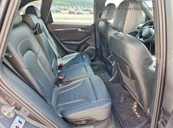 WA1CCAFP2GA029819 2016 AUDI SQ5 Gray Rear seats view