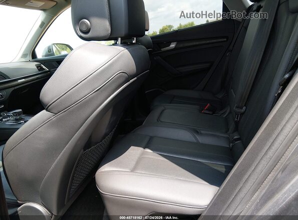 WA1CNAFY1J2224766 2018 AUDI Q5 Gray VIN sticker view