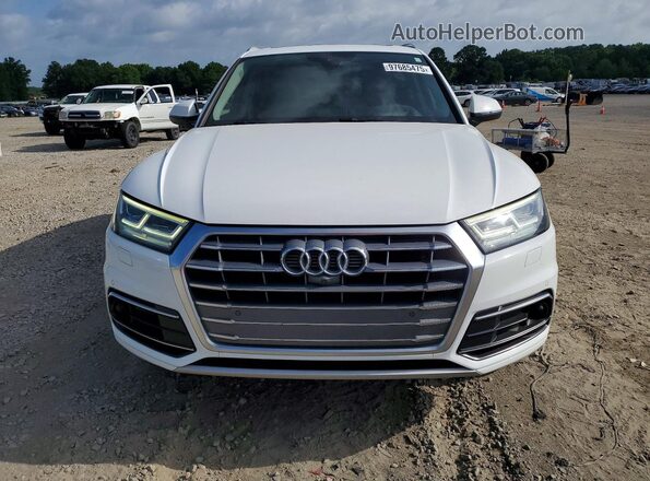 WA1CNAFY2J2200136 2018 AUDI Q5 White Front view
