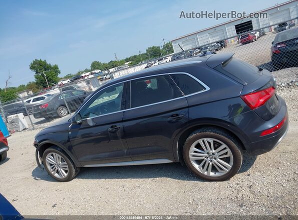 WA1CNAFY8J2160337 2018 AUDI Q5 Black 