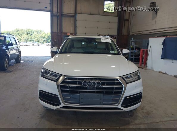 WA1CNAFYXJ2136329 2018 AUDI Q5 White Vista interior trasera