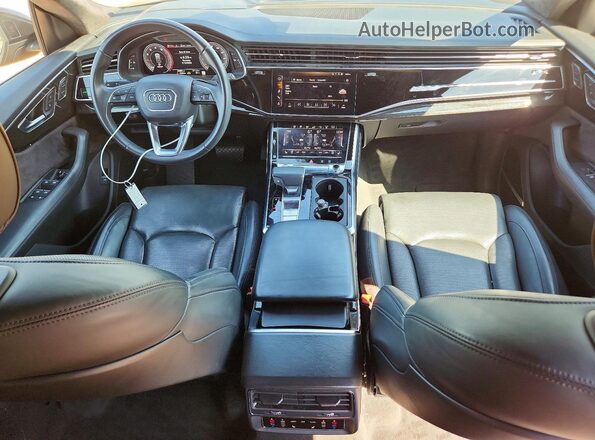 WA1CVAF10KD044963 2019 AUDI Q8 Black Առջևի վահանակի տեսք