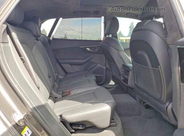 WA1CVAF16KD012146 2019 AUDI Q8 Серый Вид задней части салона