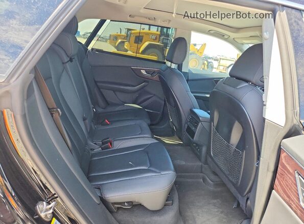 WA1CVAF17KD015296 2019 AUDI Q8 Black უკანა სალონის ხედი
