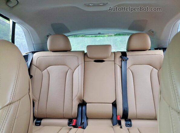 WA1CVAF1XLD007985 2020 AUDI Q8 Black Rear seats view