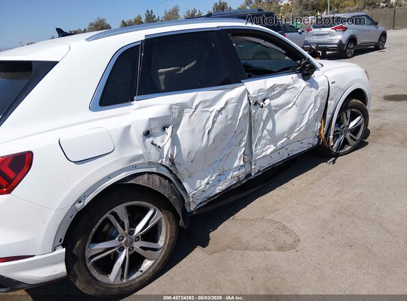 WA1DECF30L1057068 2020 AUDI Q3 Белый Вид задней части салона