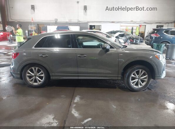 WA1DECF30M1051529 2021 AUDI Q3 Gray Widok wnętrza 360 stopni