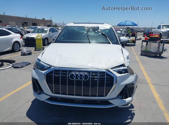 WA1DECF30N1149252 2022 AUDI Q3 White უკანა სალონის ხედი
