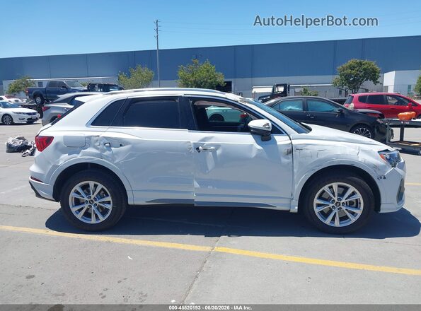 WA1DECF30N1149252 2022 AUDI Q3 White სალონის 360-გრადუსიანი ხედი