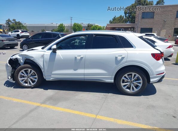 WA1DECF30N1149252 2022 AUDI Q3 White 