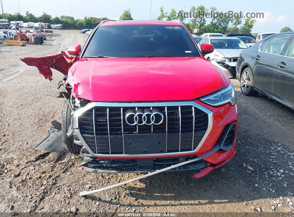 WA1DECF30P1068528 2023 AUDI Q3 Red Rear interior view