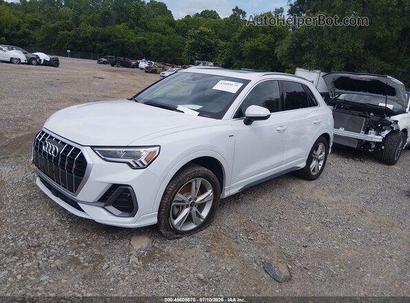 WA1DECF30R1031207 2024 AUDI Q3 White Front left