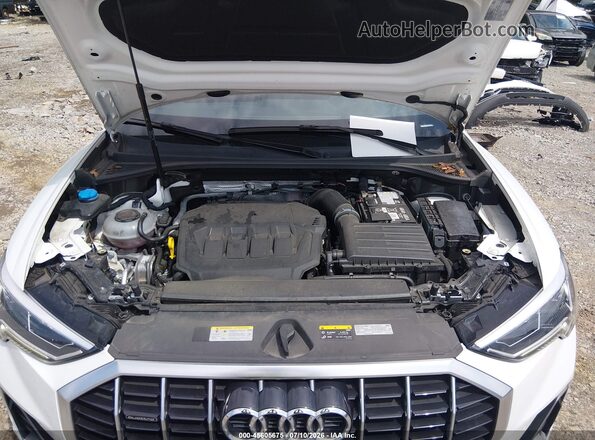 WA1DECF30R1031207 2024 AUDI Q3 White Rear view
