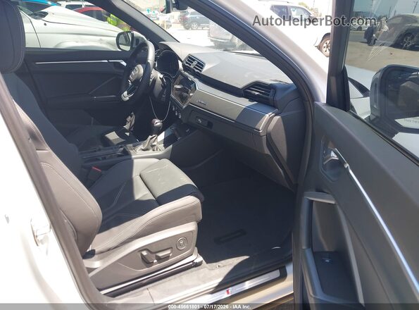 WA1DECF30S1099495 2025 AUDI Q3 White Սալոնի դիմացի տեսք
