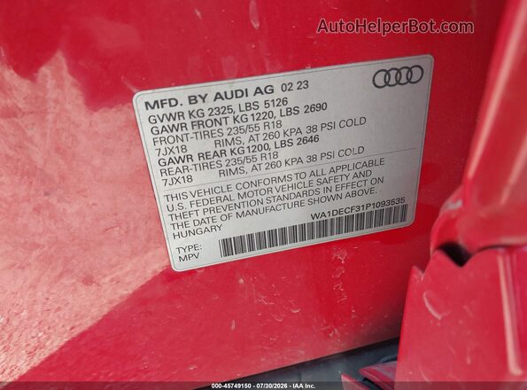 WA1DECF31P1093535 2023 AUDI Q3 Red Вид підкапотного простору