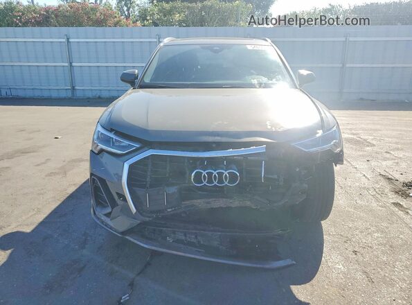WA1DECF31R1018661 2024 AUDI Q3 Charcoal Widok z przodu