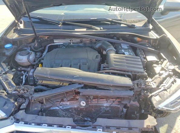 WA1DECF31R1018661 2024 AUDI Q3 Charcoal Widok komory silnika