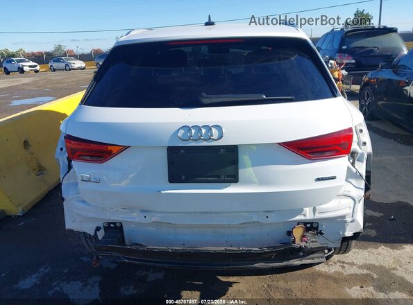 WA1DECF31R1061400 2024 AUDI Q3 White 