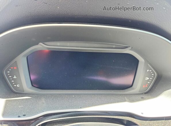 WA1DECF31R1159312 2024 AUDI Q3 Blue ხელსაწყოთა პანელის ხედი