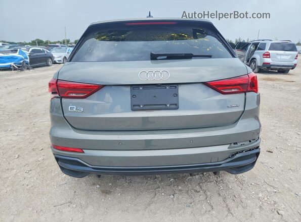 WA1DECF32L1058349 2020 AUDI Q3 Gray Vista trasera