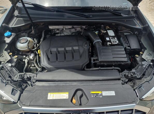 WA1DECF32L1058349 2020 AUDI Q3 Gray Vista del compartimento del motor