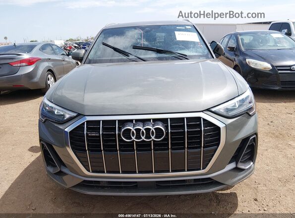 WA1DECF32M1014207 2021 AUDI Q3 Gray Widok zestawu wskaźników