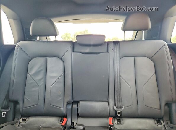 WA1DECF32P1123156 2023 AUDI Q3 Black Vista de los asientos traseros