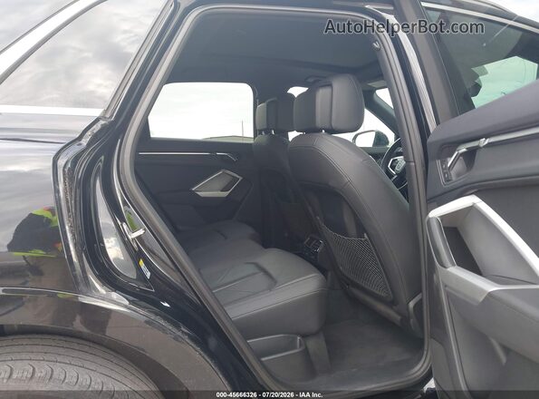 WA1DECF32S1018786 2025 AUDI Q3 Black Vista de la etiqueta del VIN