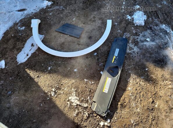 WA1DECF33M1003930 2021 AUDI Q3 White ძრავის განყოფილების ხედი