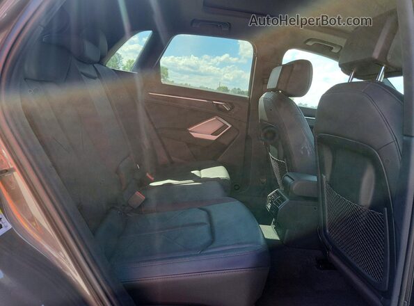 WA1DECF33N1114060 2022 AUDI Q3 Серый Вид задней части салона