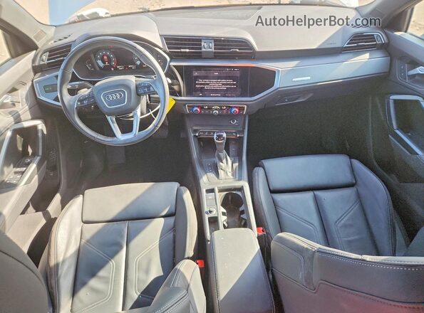 WA1DECF33N1134079 2022 AUDI Q3 Белый Вид панели приборов